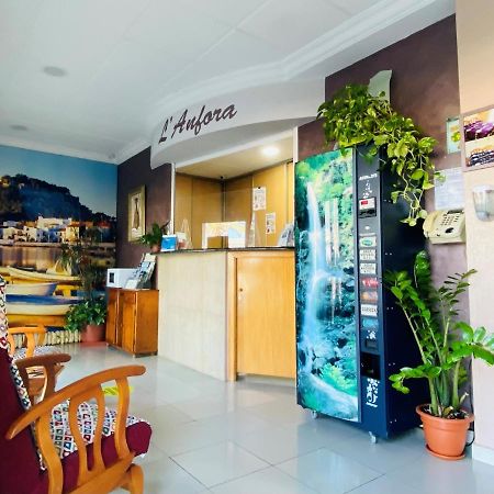 דניה Hostal L'Anfora מראה חיצוני תמונה