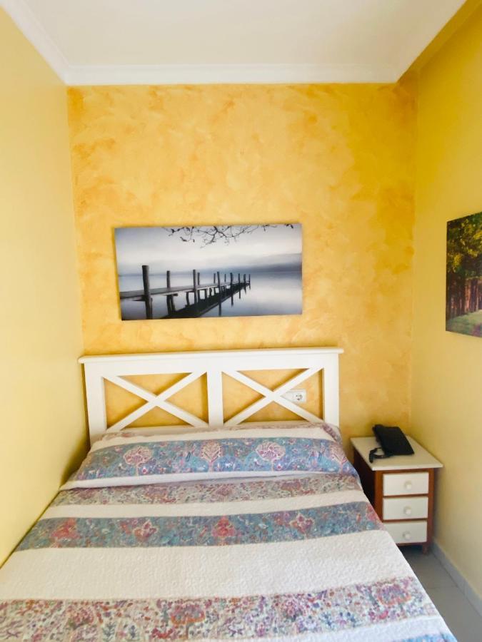 דניה Hostal L'Anfora מראה חיצוני תמונה